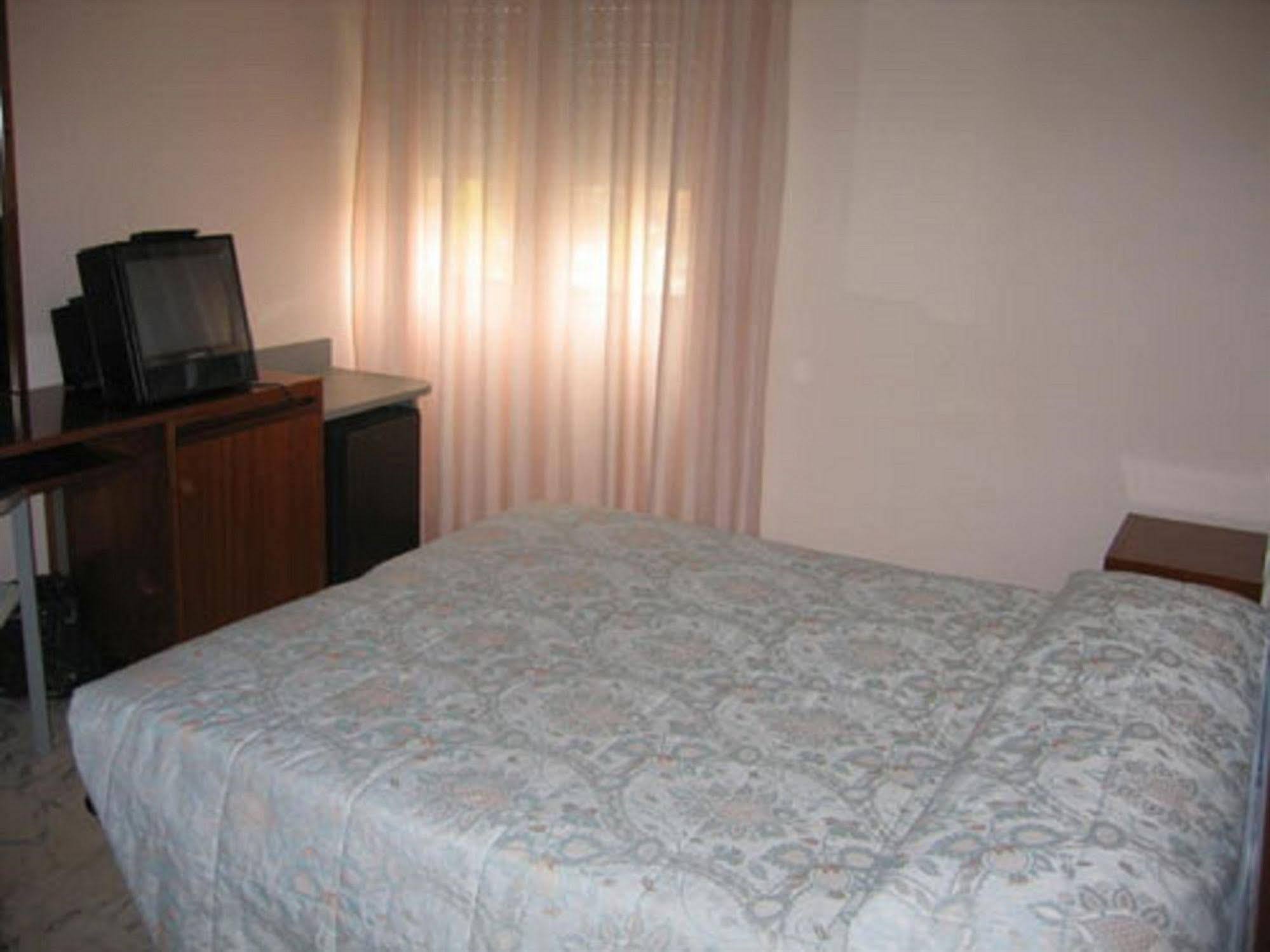 Hotel Excelsior Monticchio  Екстер'єр фото