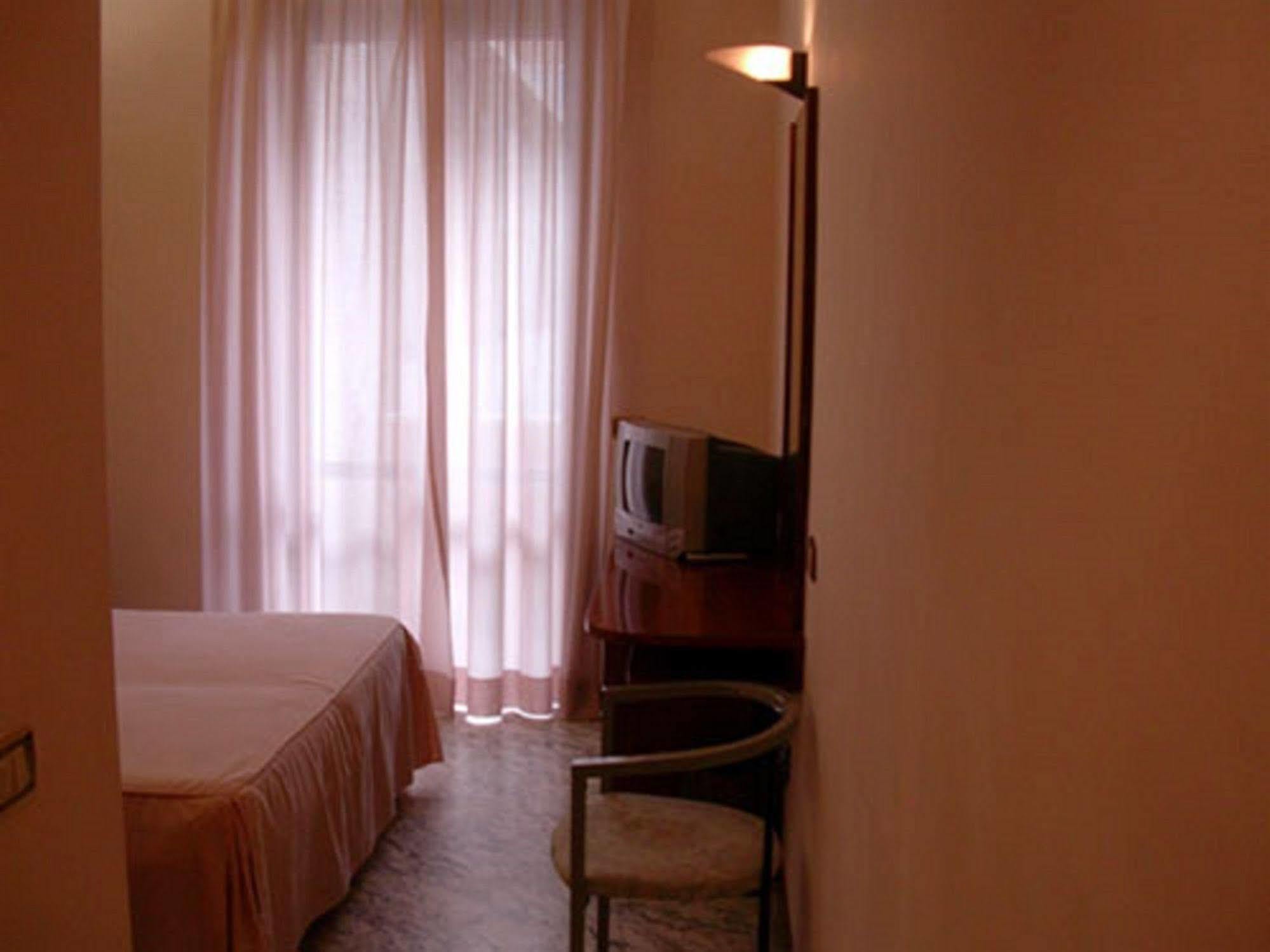 Hotel Excelsior Monticchio  Екстер'єр фото